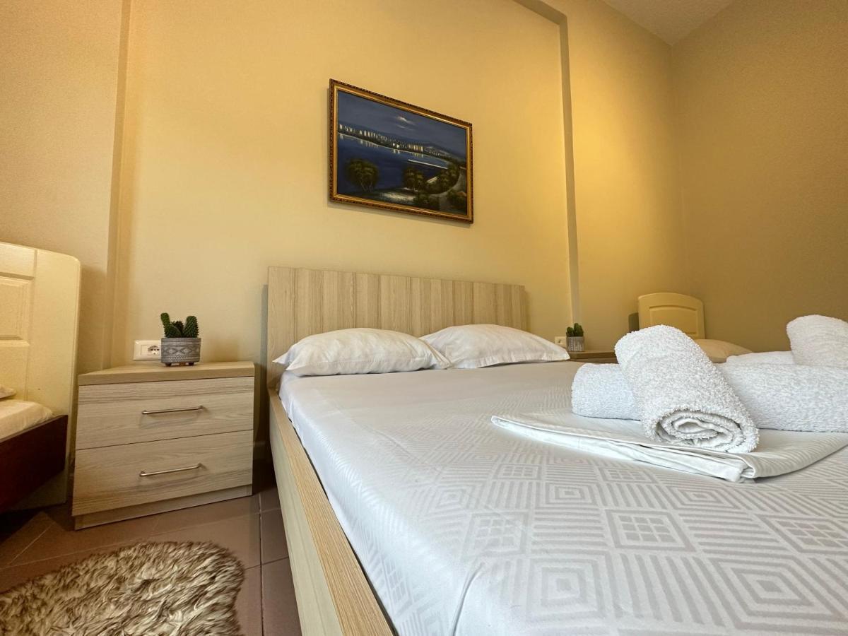 Rias Seaside Apartments Vlorë 外观 照片
