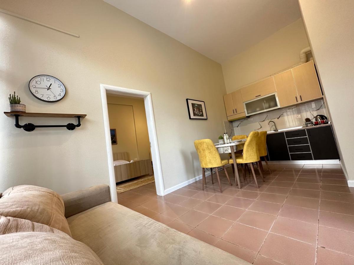 Rias Seaside Apartments Vlorë 外观 照片