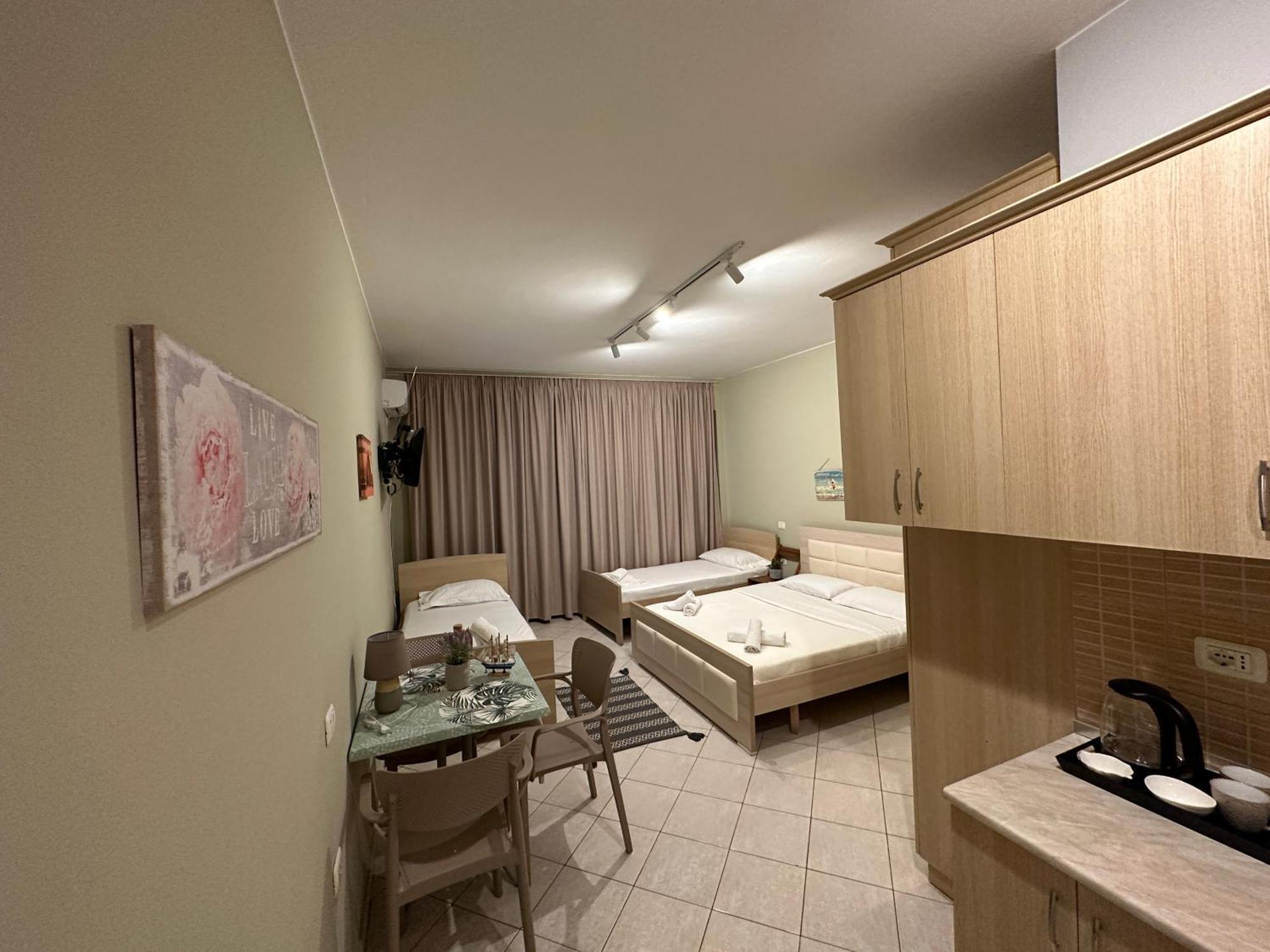 Rias Seaside Apartments Vlorë 外观 照片