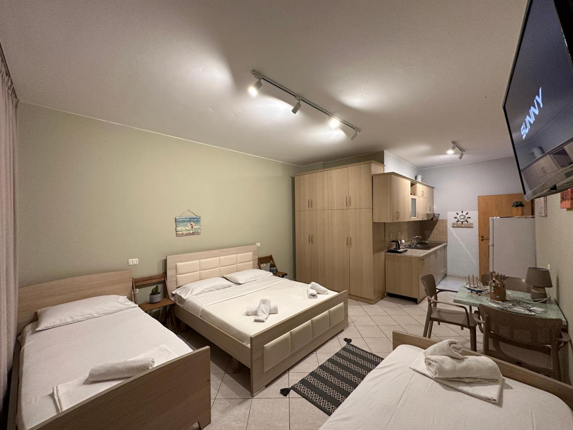 Rias Seaside Apartments Vlorë 外观 照片